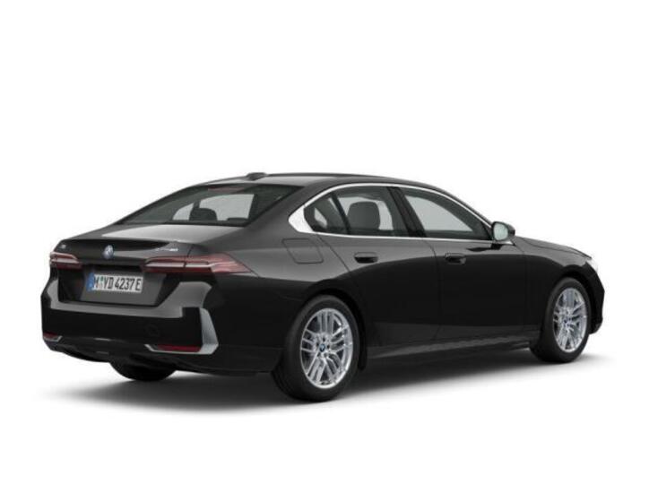 BMW i5 2