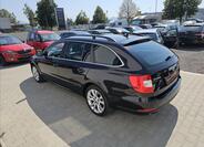 Škoda Superb 8