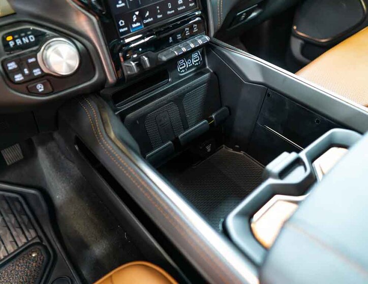Dodge RAM 33