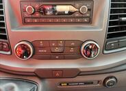 Ford Transit Custom 17
