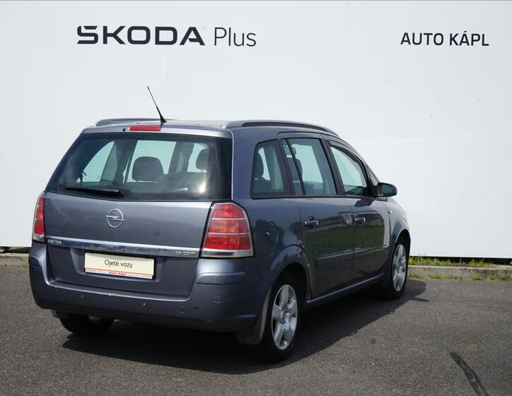 Opel Zafira 2