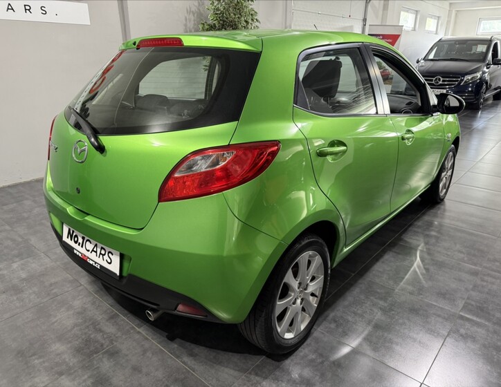 Mazda 2 5