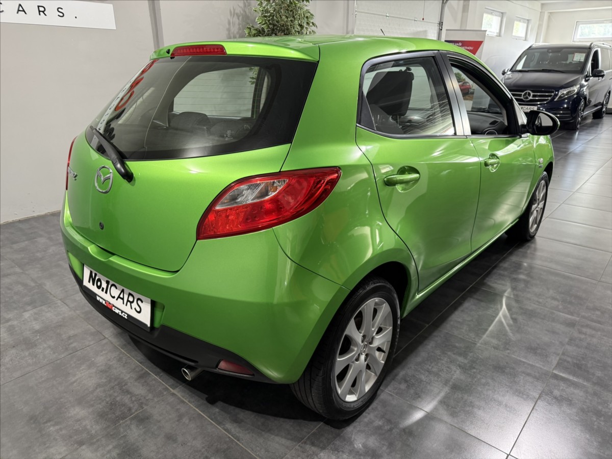 Mazda 2