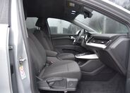 Audi Q4 16