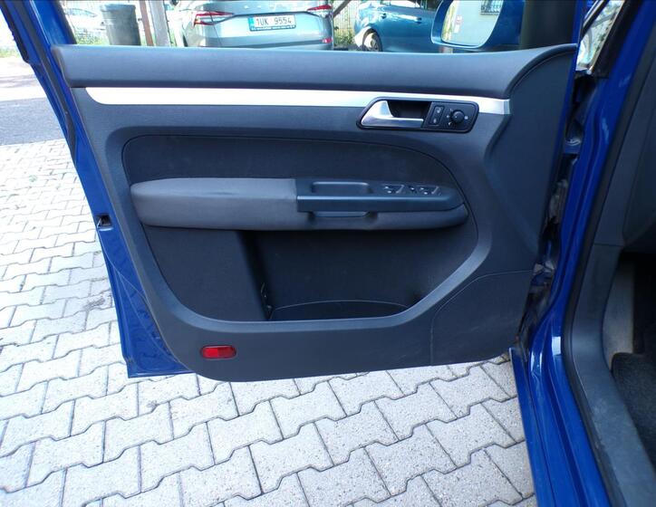 Volkswagen Touran 18