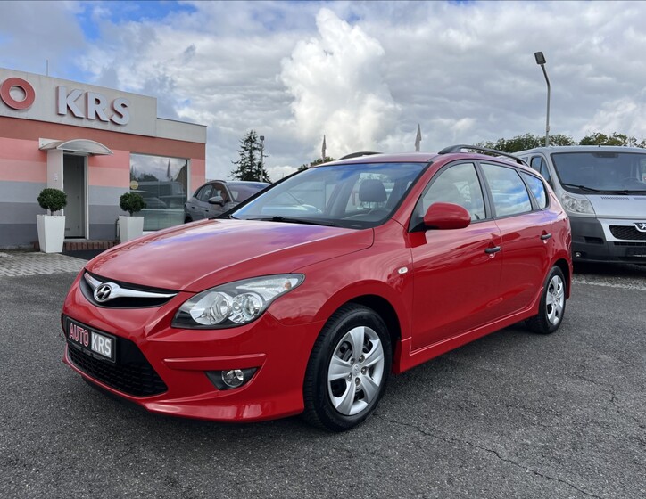 Hyundai i30 11