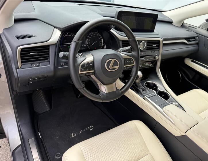 Lexus RX 450h 8