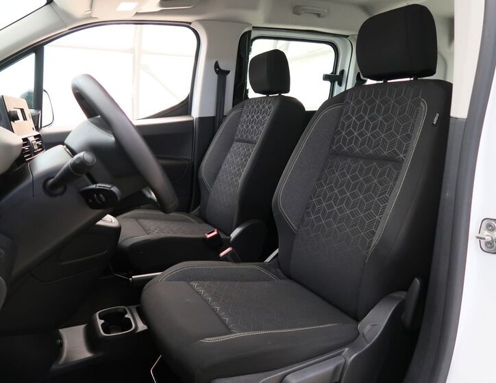 Peugeot Rifter 14