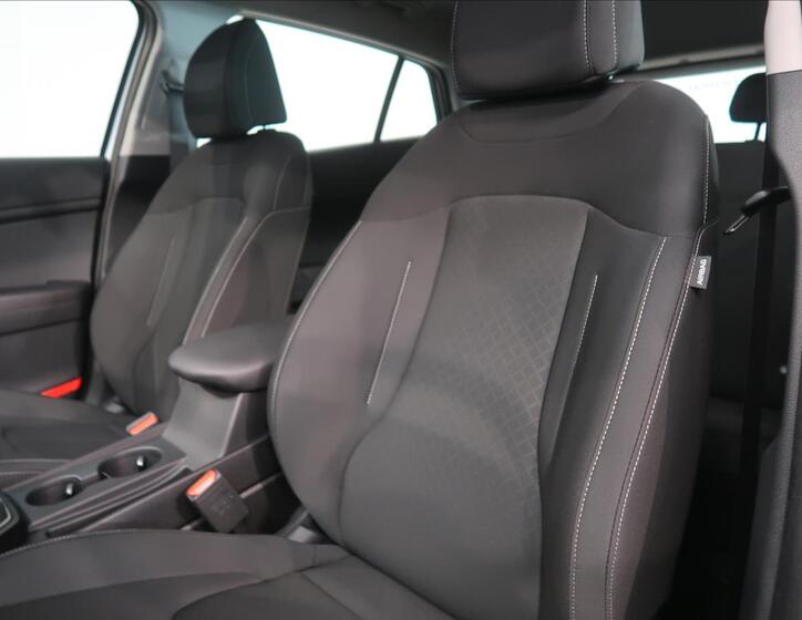 KIA Sportage 13