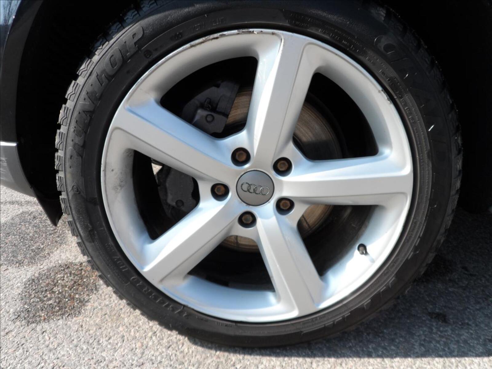 Audi Q7 41