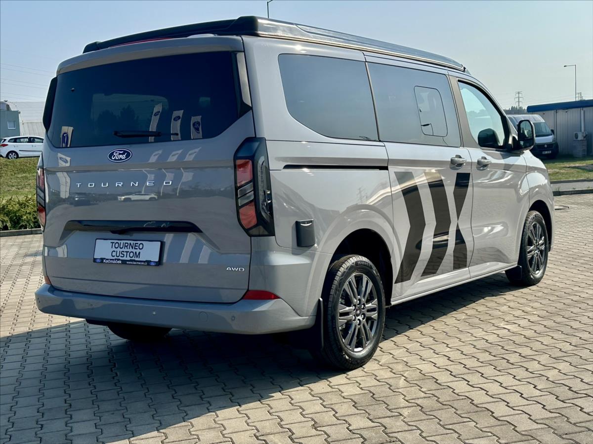Ford Tourneo Custom