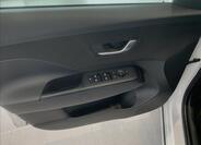 Hyundai Kona 25