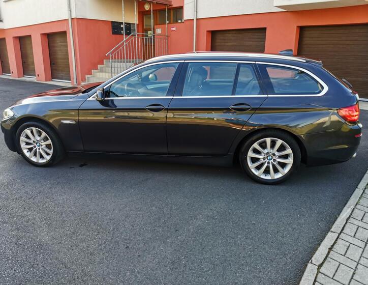BMW Řada 5 11