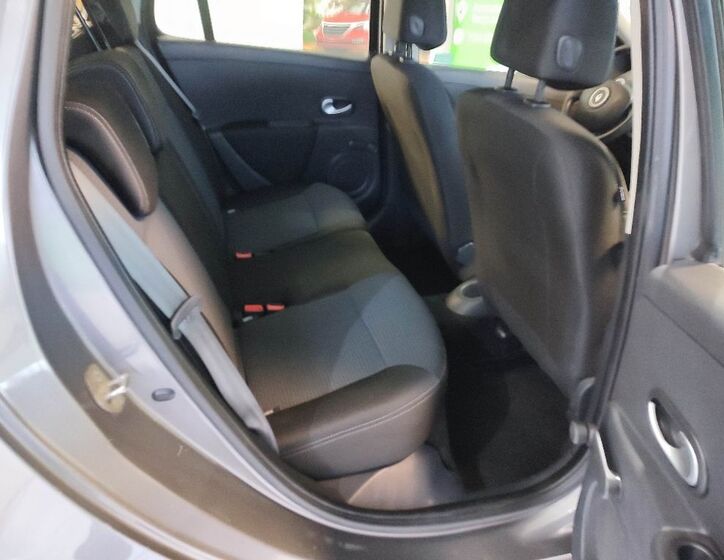 Renault Clio 13