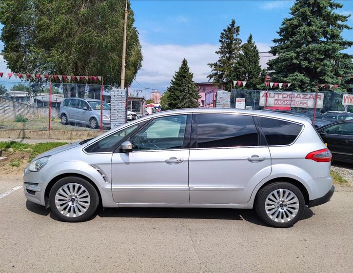 Ford S-MAX 4