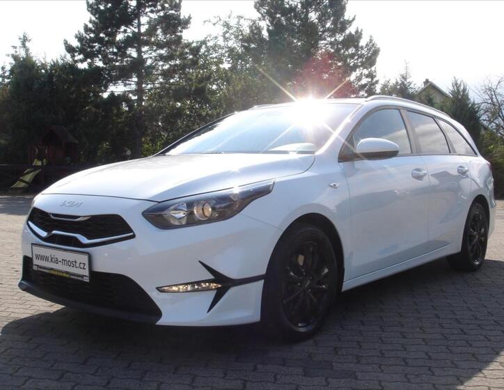 KIA Ceed 4