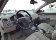 Volvo V50 17