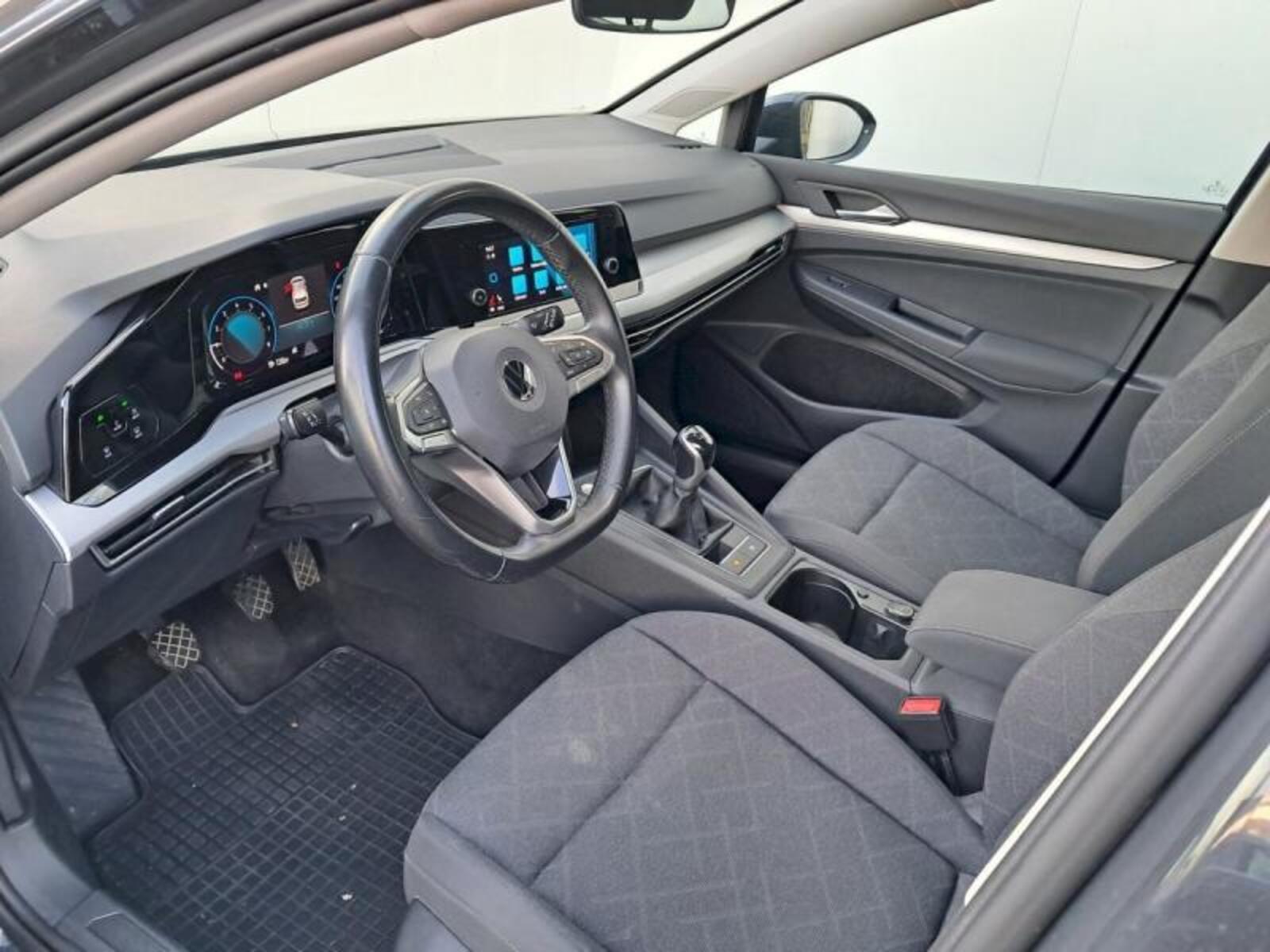 Volkswagen Golf 18