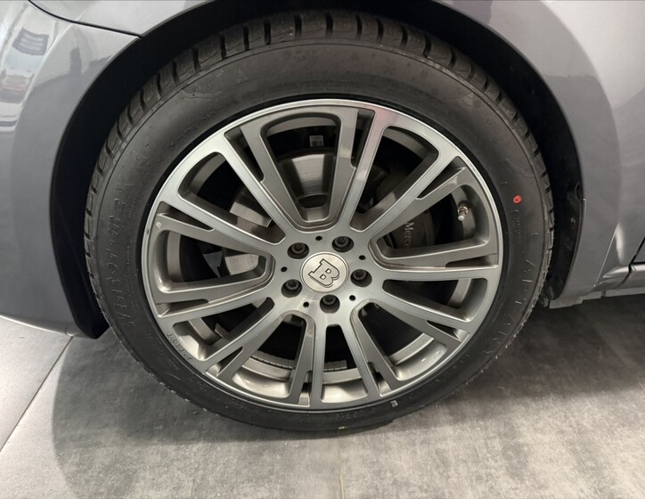 Mercedes-Benz Třídy V 37
