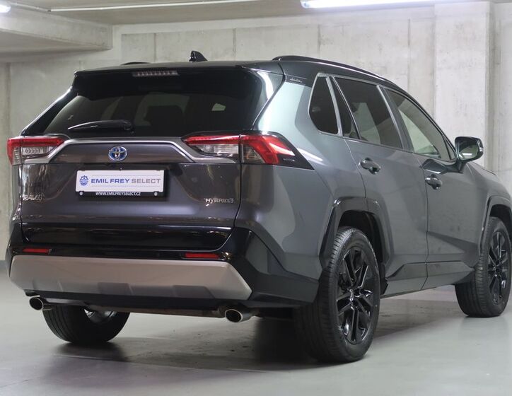 Toyota RAV4 5
