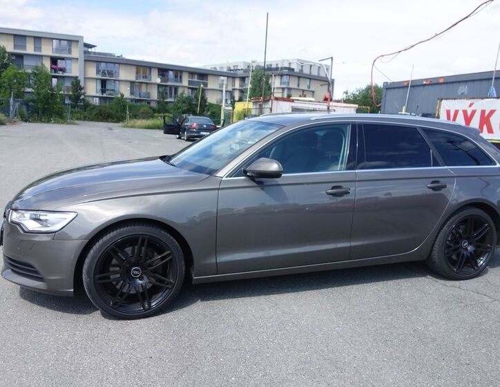 Audi A6 11