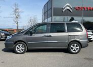 Peugeot 807 4