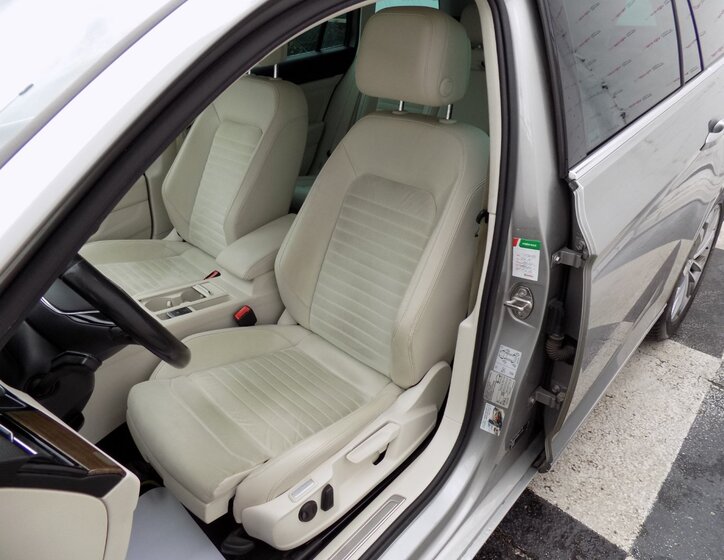Volkswagen Passat 13
