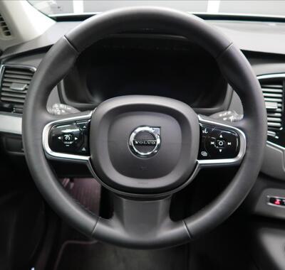 Volvo XC90 15