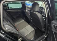 Volkswagen Golf 33