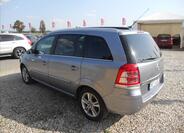 Opel Zafira 8