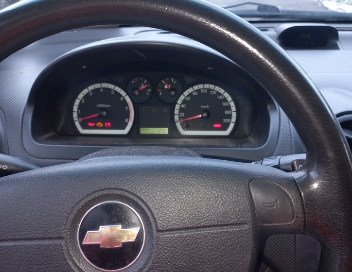 Chevrolet Aveo 4