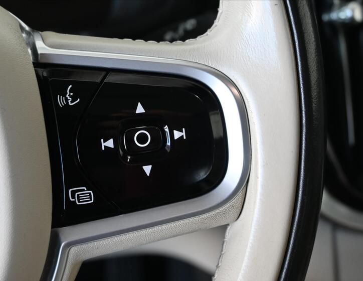 Volvo V60 18