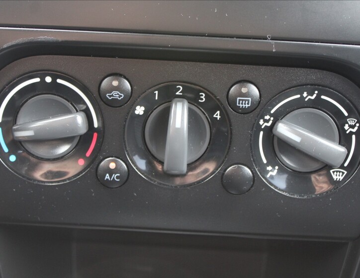 Suzuki SX4 11