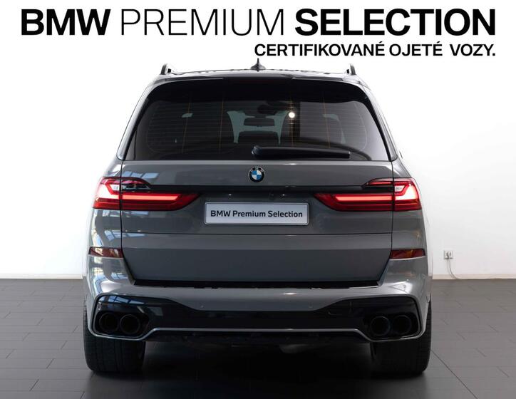 BMW X7 4