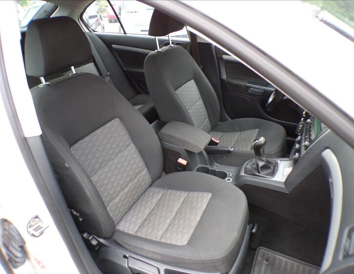 Škoda Octavia 18