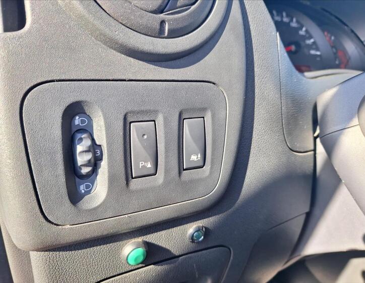 Renault Master 8