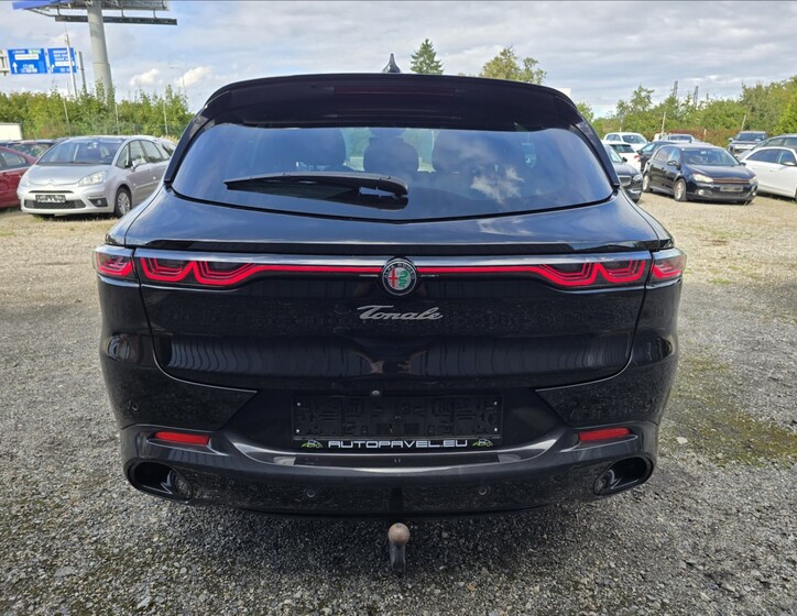 Alfa Romeo Tonale 8
