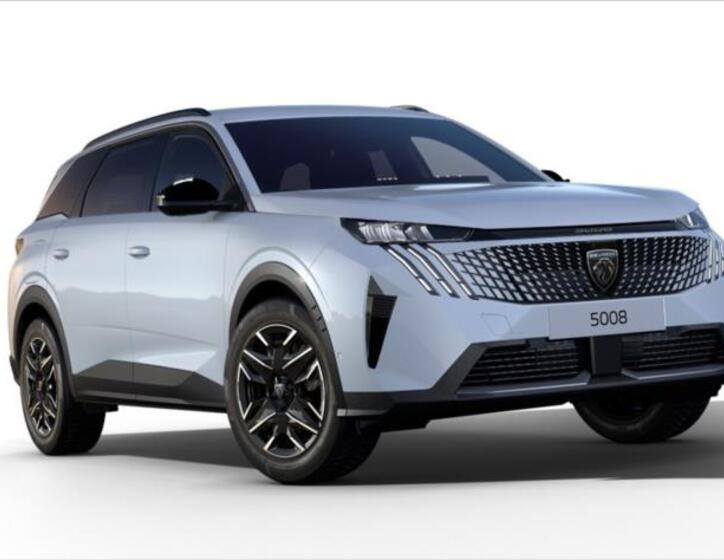 Peugeot 5008 1