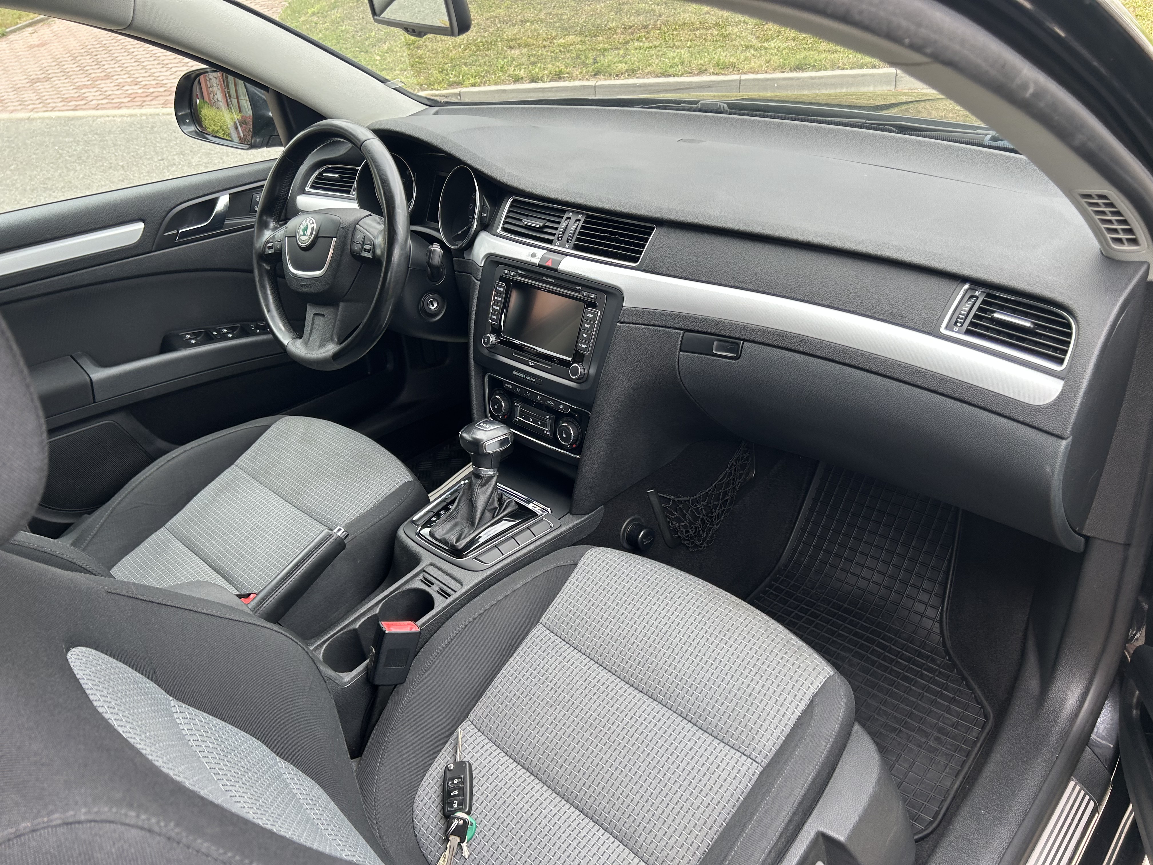 Škoda Superb