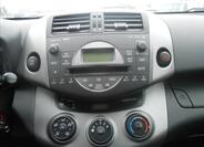Toyota RAV4 14