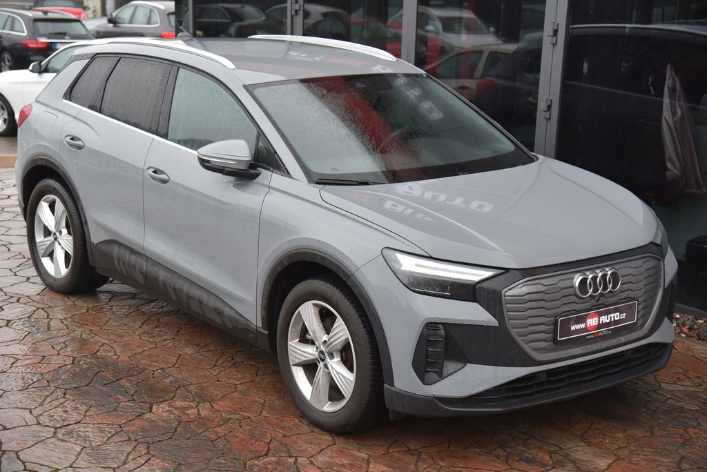 Audi Q4
