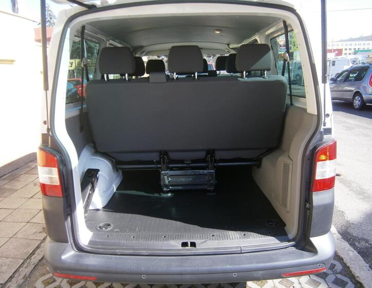 Volkswagen Transporter 11