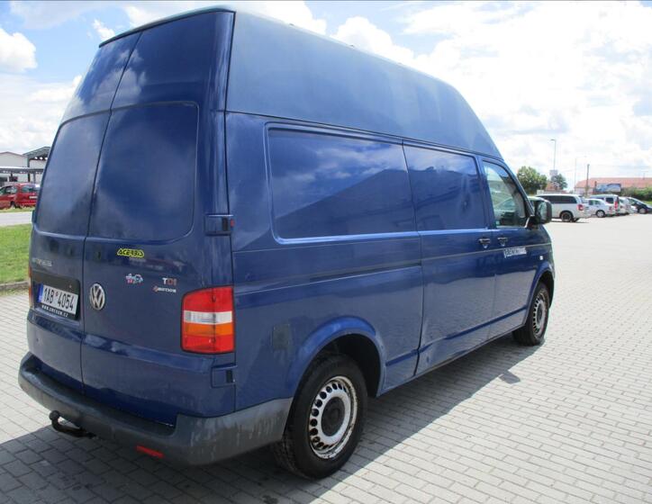 Volkswagen Transporter 4