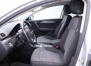 Volkswagen Passat 11