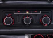 Volkswagen Transporter 27