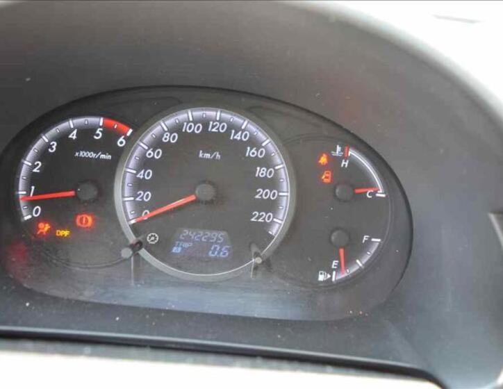 Mazda 5 15