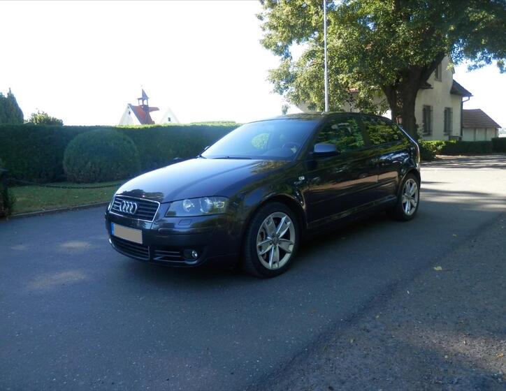 Audi A3 1
