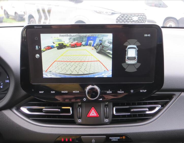 Hyundai i30 16
