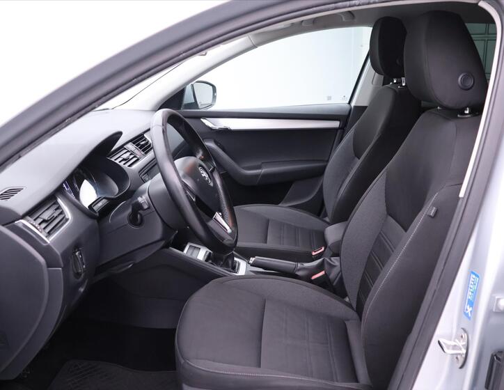 Škoda Octavia 11