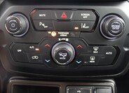 Jeep Renegade 13